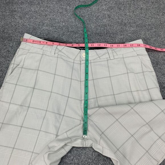 O'Neill Shorts Mens 38 White Plaid Walking Bermuda Flat Front High Rise Golf - Picture 7 of 13